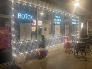Commercial Christmas Light Installation on your Salon